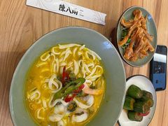 皇朝双宝牛肉面-陳八两面家(滨江天街店)