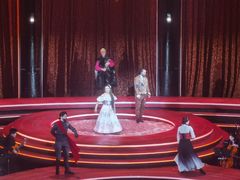 -交通银行前滩31演艺中心