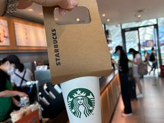 -星巴克(青岛火车北站候车大厅店)