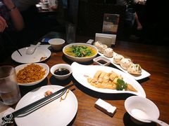 白斩鸡-金枝玉叶上海人家食府(三里河店)