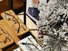 -Trend1881视光·蔡司视觉(领展广场店)