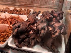 -张鸭子重庆特产卤味小吃(未来国际店)