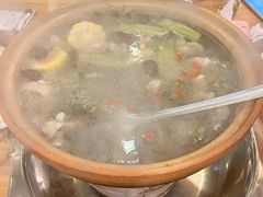 石橄榄炖鸡-洪大厨鸡煲(福田店)