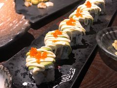 牛油果软壳蟹卷-羽山料理