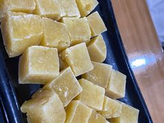 -果松木炭酸菜铜火锅·外婆参鸡汤