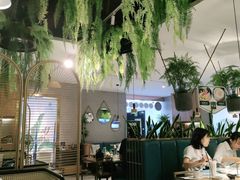 大堂-三个椰子·现砍椰子鸡(金源CBD店)