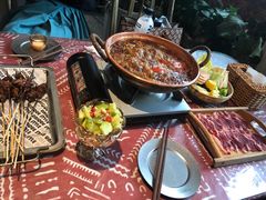 -火塘云南烧烤大排档