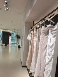 点击看大图 -Bridal Queen·婚纱女皇