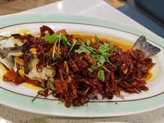 -巧克力渔家.小船海鲜胶东菜(万平口店)