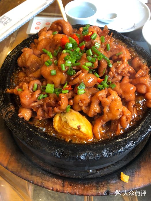 西江美食舫·江西菜(健德桥店)石磨脱骨凤爪图片