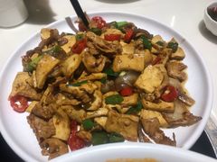 攸县香干小炒肉-石头咕(葵蓬店)