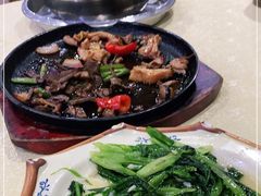 -标记美食新鲜猪杂(兴南大道店)