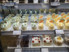 -皇冠幸福里动物奶油生日蛋糕(万达店)