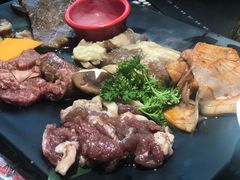 -黑牛の場烤肉(摩天活力城店)