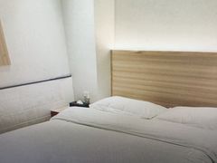 -好家园酒店(深圳坪山技术大学地铁站店)