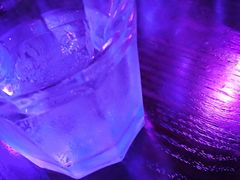 -vimi便利店酒吧