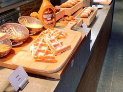 -BLU 全日制餐厅(上海安曼纳卓悦酒店)