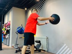 -享受健身·美体塑形馆