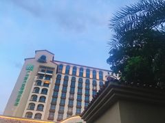 -广州富力空港假日酒店