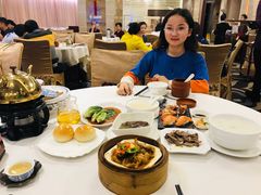 -福鼎轩海鲜大酒楼(皇轩酒店)
