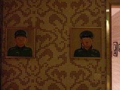 -唛客疯量贩式KTV(金飞达广场店)