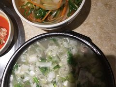 -英子补身汤(海兰路店)