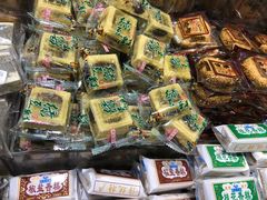 零售区-采芝斋(延安路店)