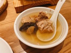 镇店一品老鸡汤-顺风汤馆·广府粤菜(江宸天街店)