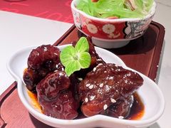 -滩外滩·本帮江浙菜(新天地店)