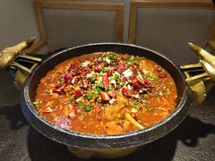 -万重锦·人文川菜馆(骡马市店)