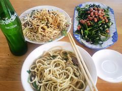 -十二忠手拉面(中华路店)