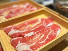 -枝魯枝魯自助料理