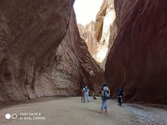 -天山神秘大峡谷
