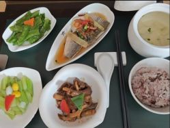 -新寰亚月子会所(盛捷白塘店)