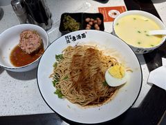 -阿达师傅鱼汤面