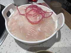 -三人行骨头王火锅(长寿店)