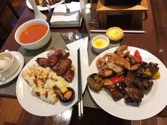 -南湖名都·景湖轩全日制餐厅·海鲜自助·东南亚风味·临湖而食
