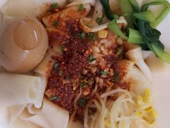 油泼扯面-陕味食族油泼面·小炒盖码面(双榆树店)