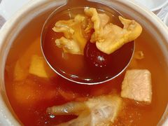 -香港百合居(LCM置汇旭辉广场店)