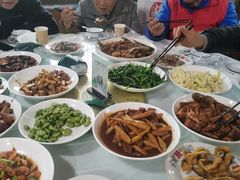-小六农家乐(崇明西沙湿地店)