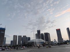 -东港音乐喷泉广场