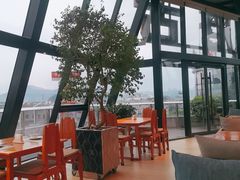 -四月吧餐厅(正阳步行街店)