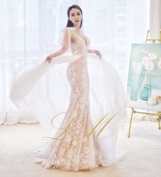 -Lisamoon礼慕纱婚纱礼服高级定制