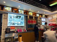 -黑白电视长沙小吃(美林M·LIVE天地东座店)