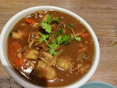 香滑咖喱牛腩煲-长勺子东南亚(街道口店)