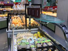 -华荣西饼屋(金禧店)