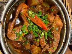 -Cuc Gach Quan Restaurant