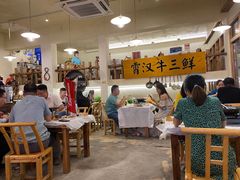 -霄汉牛三鲜湖北砂锅菜(万松园2店)