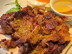 -大头虾越式风味餐厅(光明广场店)