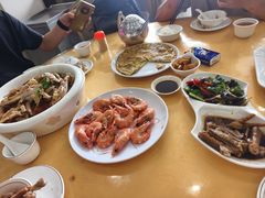 -鹏城人家海鲜酒家·23年老字号(较场尾店)